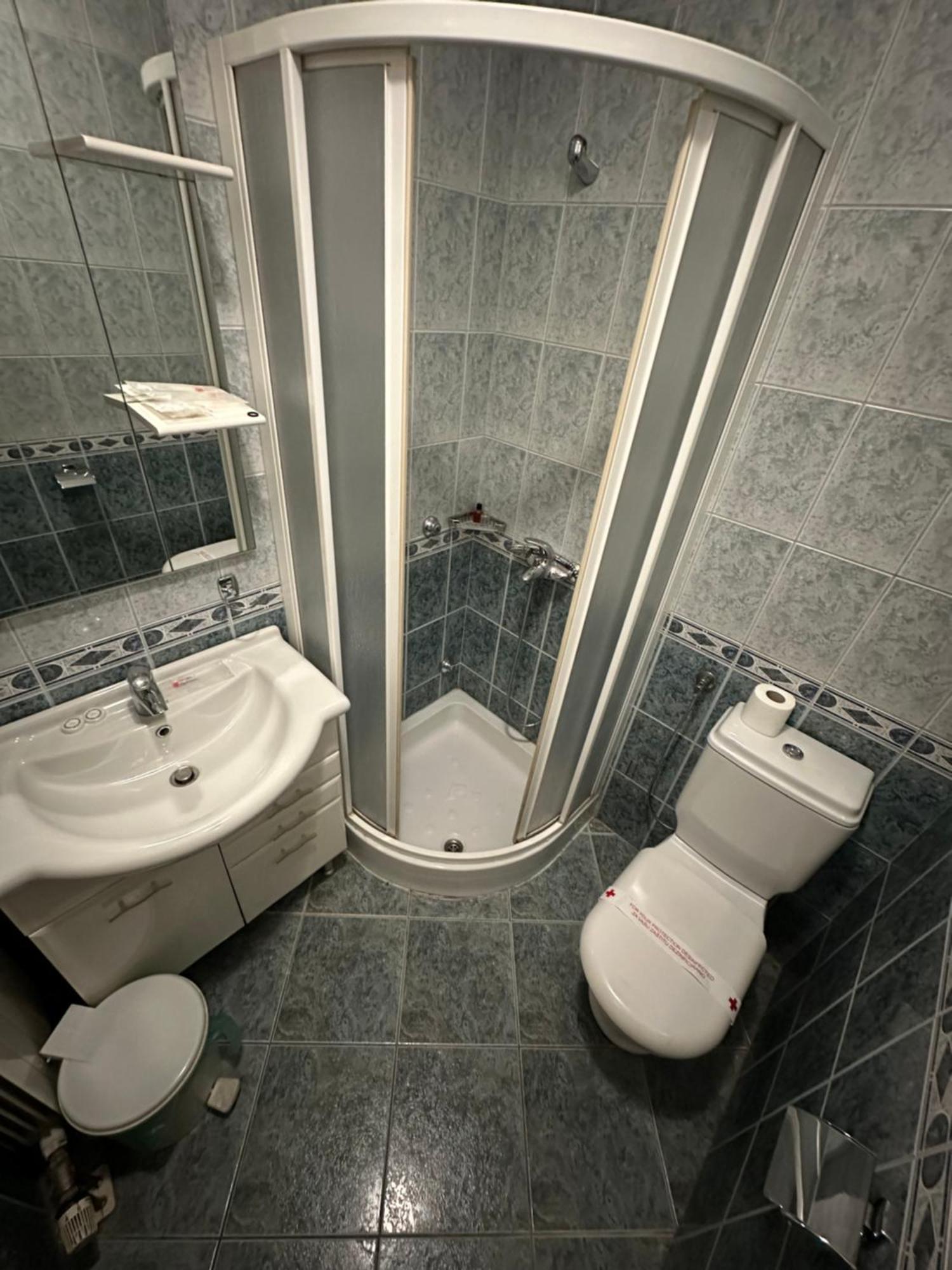Hotel Brkic Sarajevo Airport - Free Parking מראה חיצוני תמונה